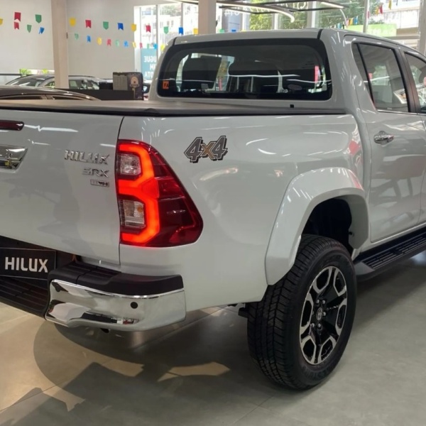 ⭐️ Hilux SRX 2024 OU 350MIL NO PIX ⭐️